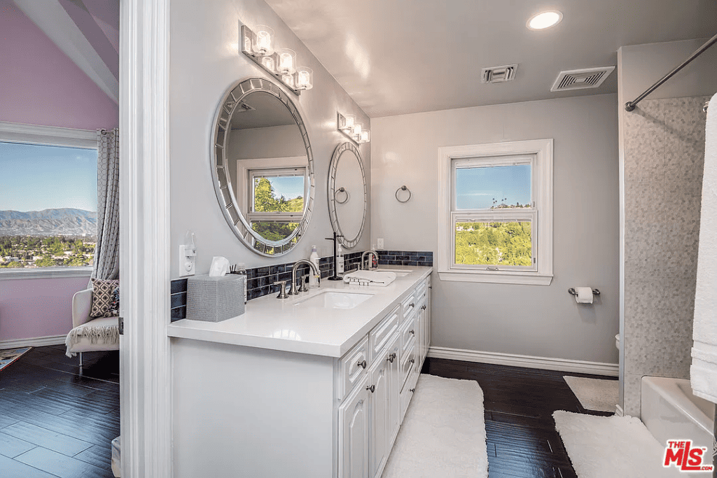 13151 Cheltenham Bathroom