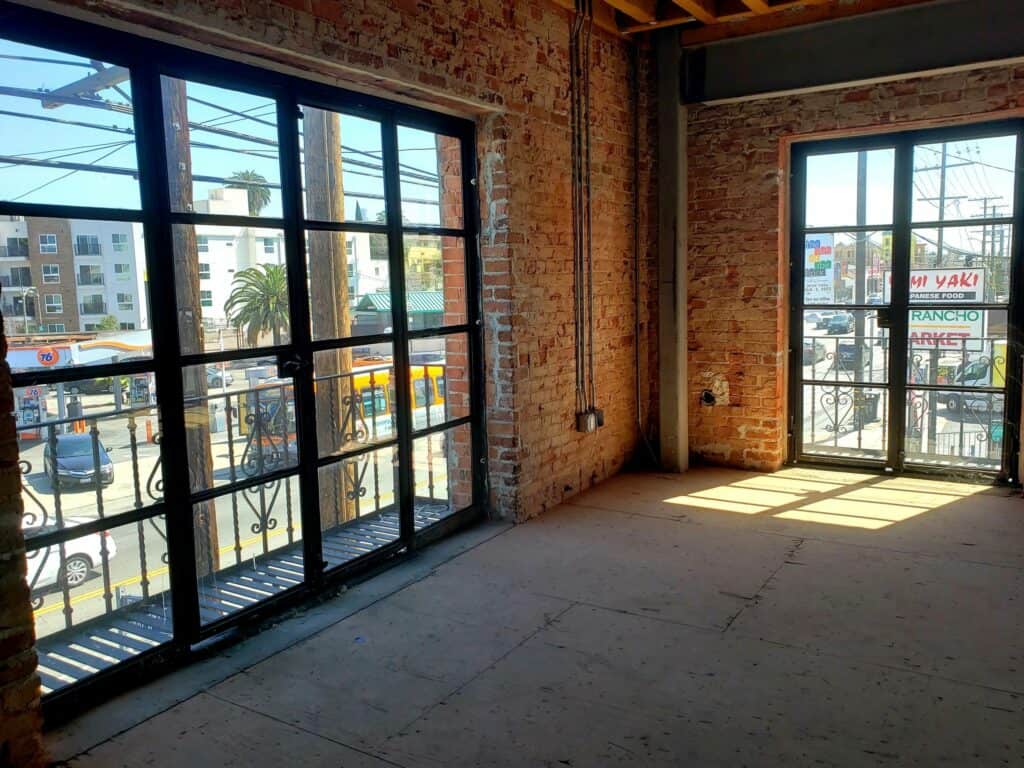 1201 N. Alvarado Interior Windows