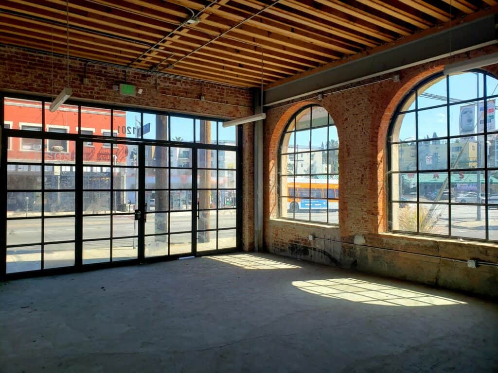 1201 N. Alvarado Interior Windows