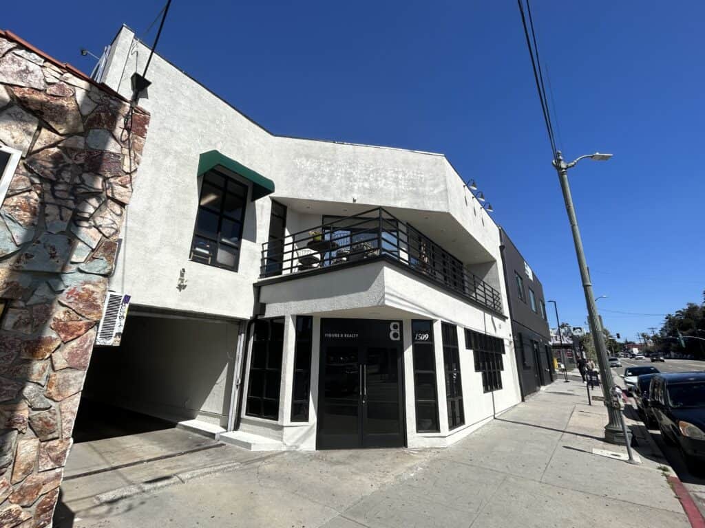 1509 W. Sunset Blvd Exterior