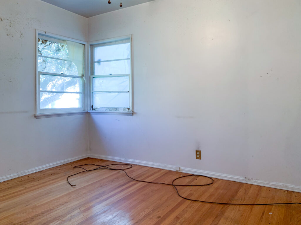 320 S Glenwood Pl 24