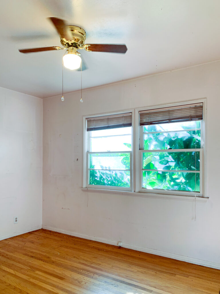 320 S Glenwood Pl 28