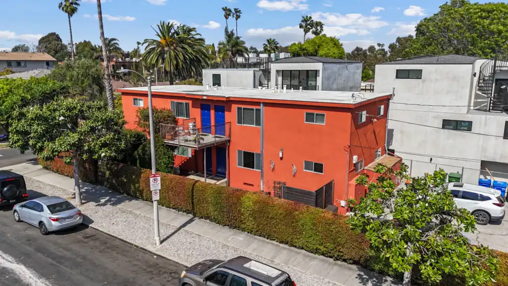 502 Westminster Ave Venice CA Primary Photo 1 LargeHighDefinition