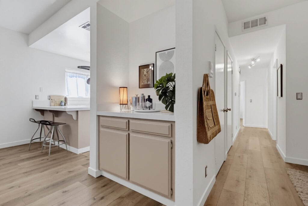 11818 Courtleigh Dr Apt 104 016