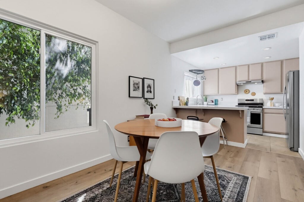 11818 Courtleigh Dr Apt 104 024
