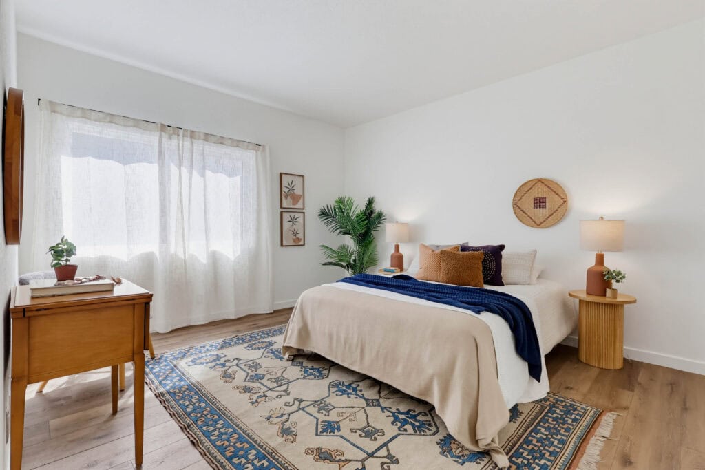 11818 Courtleigh Dr Apt 104 055