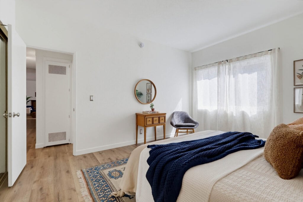 11818 Courtleigh Dr Apt 104 057
