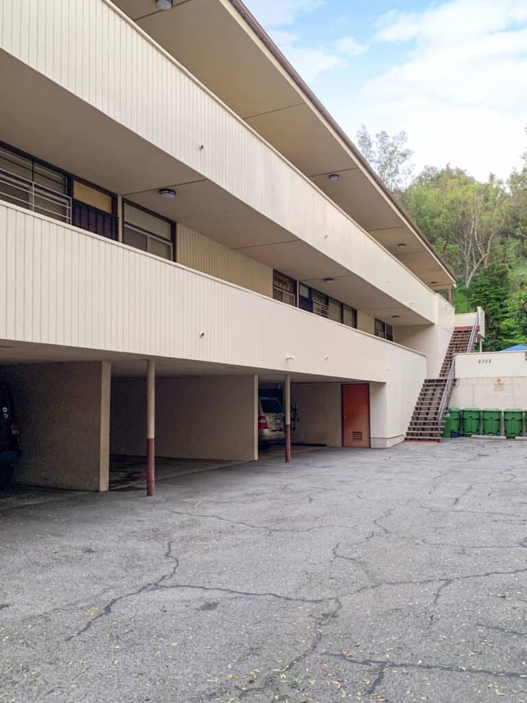 2352 Duane Exterior 2